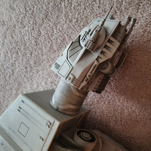 WOTC Star Wars AT-AT Imperial Walker Miniatures 2005 - Picture 3 of 12